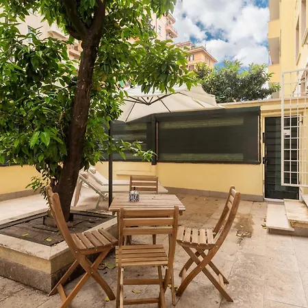 Loverhome Apartment 1-2